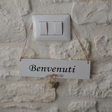 Due Cuori E Una Casetta โลโกโรตอนโด ภายนอก รูปภาพ